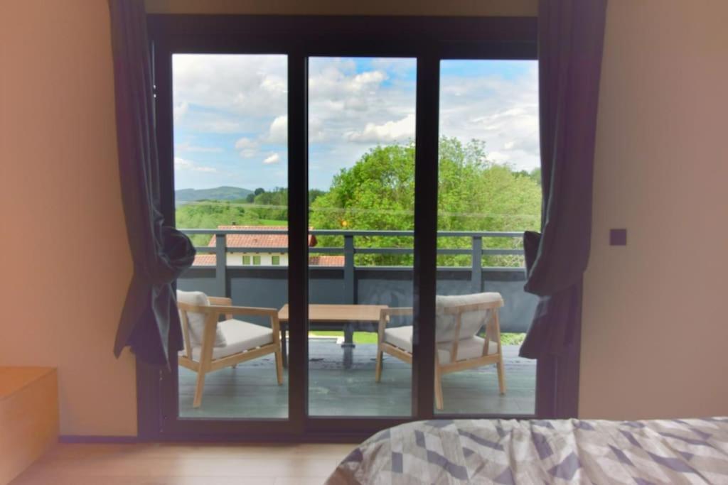Appartement Vue Montagnes - Mendibil Zugarramurdi Buitenkant foto