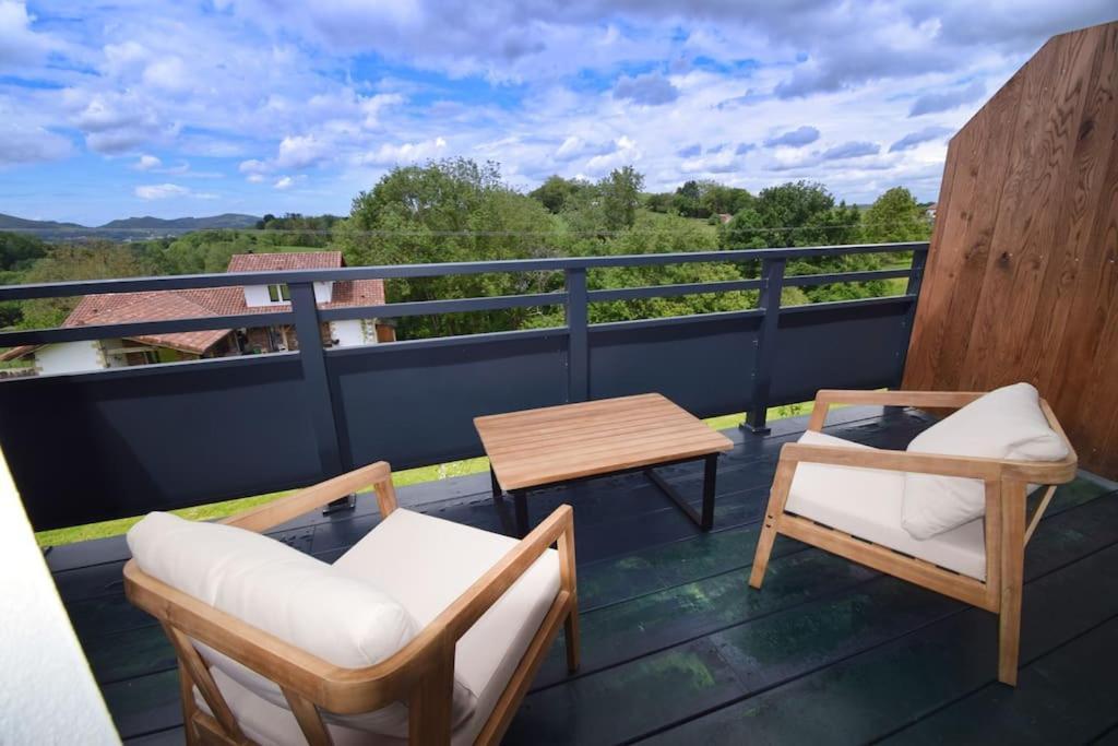 Appartement Vue Montagnes - Mendibil Zugarramurdi Buitenkant foto